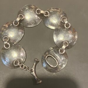 Elegant sterling Silver Bracelet
